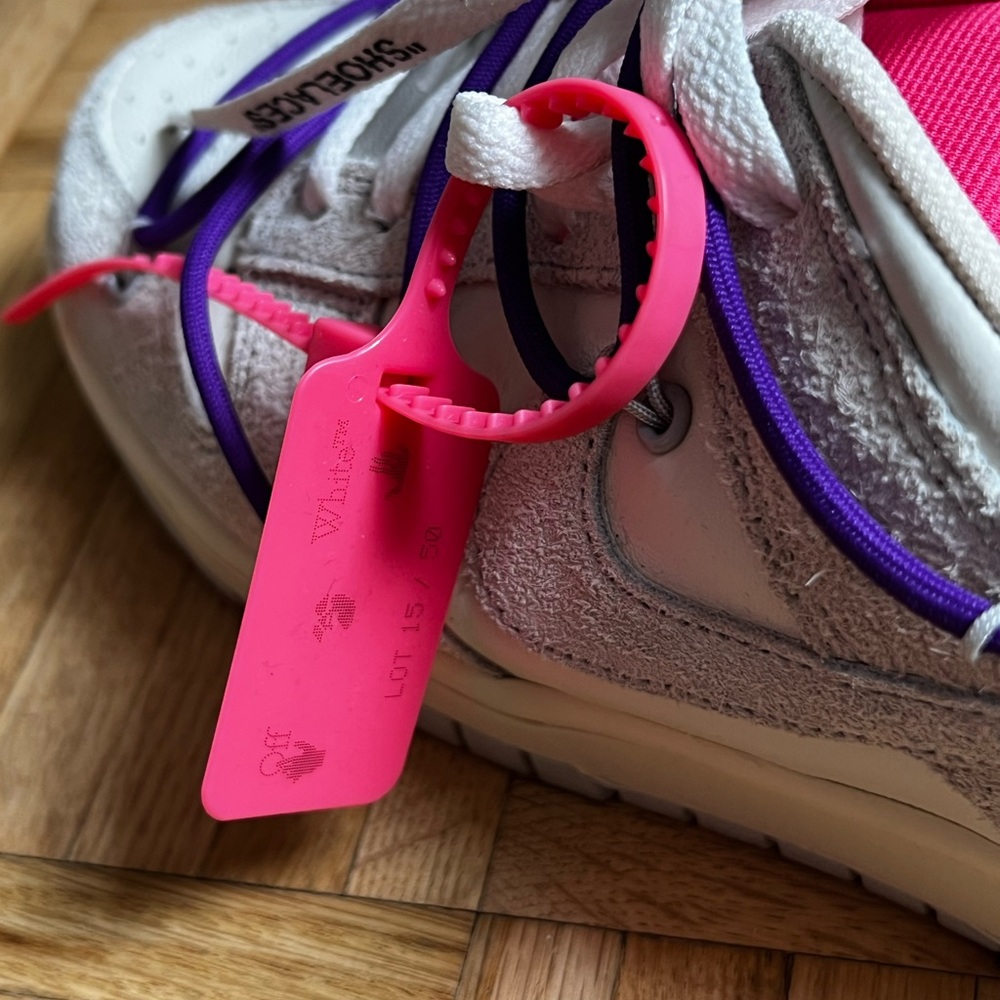 Nike x Off-White Dunk Low Lot 15/50 - Picture 4 of 9